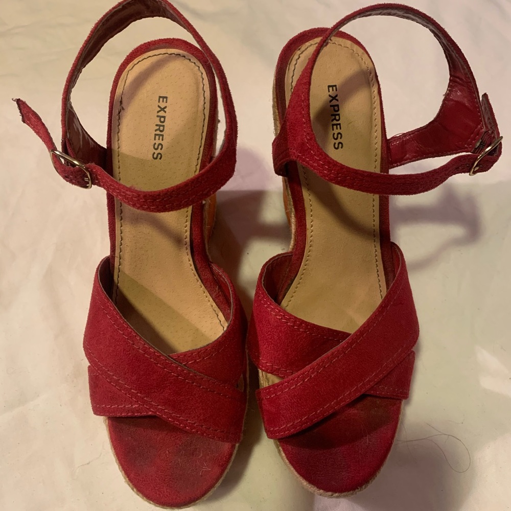 Express Color block wedges